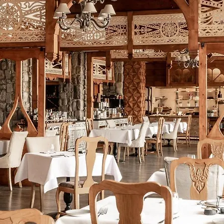 Hotel Aries & 5*